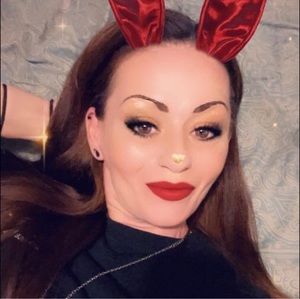 Meet your Posher, Natasha